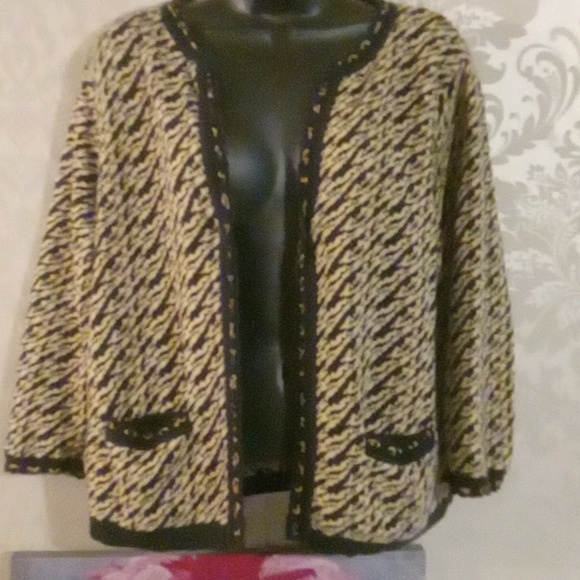 breckenridge Jackets & Blazers - Breckenridge Women's Woven Blazer in Black and Gold